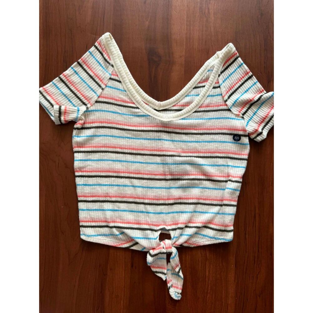Abercrombie & Fitch NWT Deep V-neck top - XS
